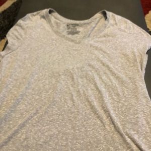 Gray t shirt